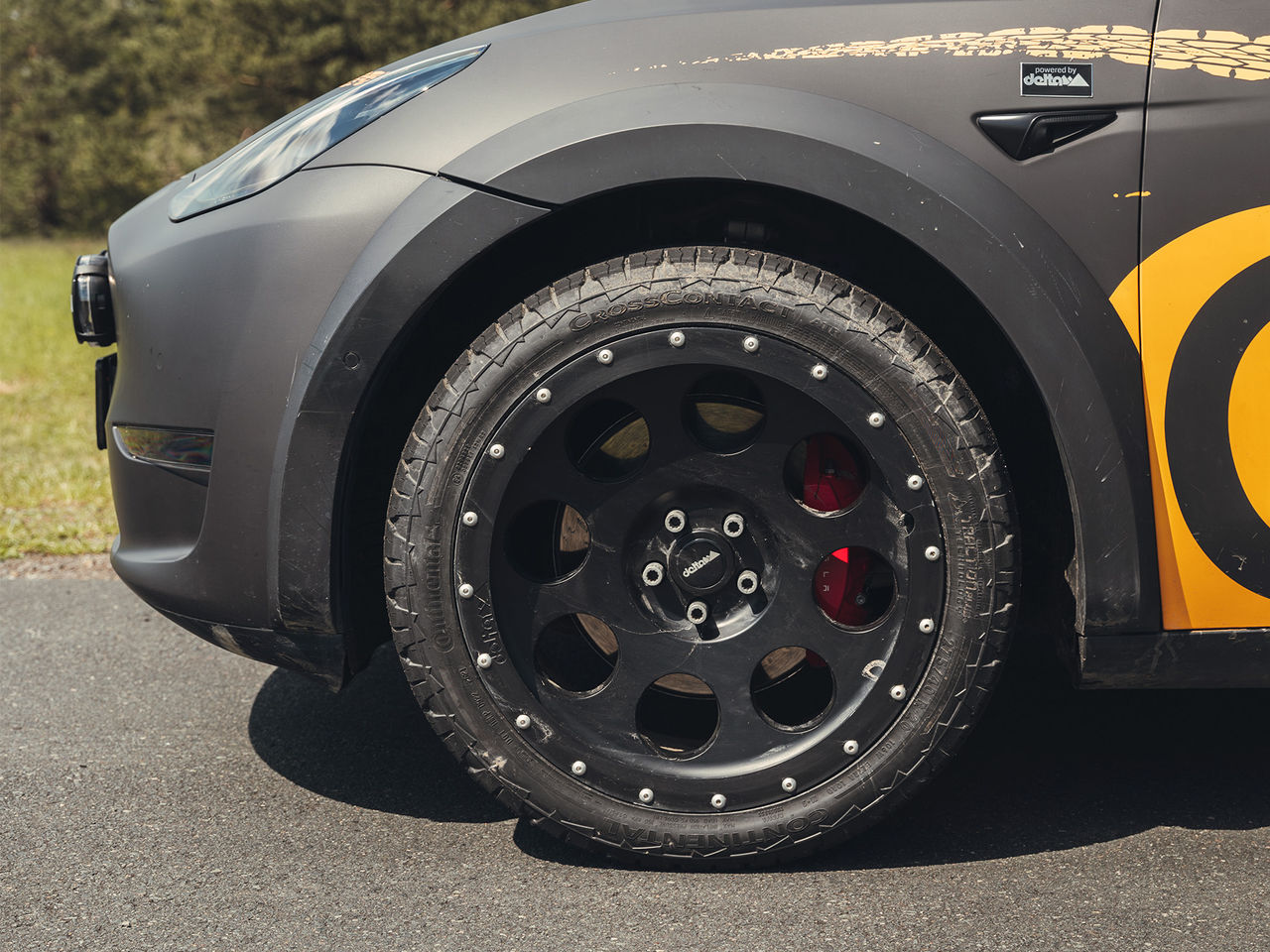 45. ContiTuningTag | Continental Reifen Tesla Model Y Offroad