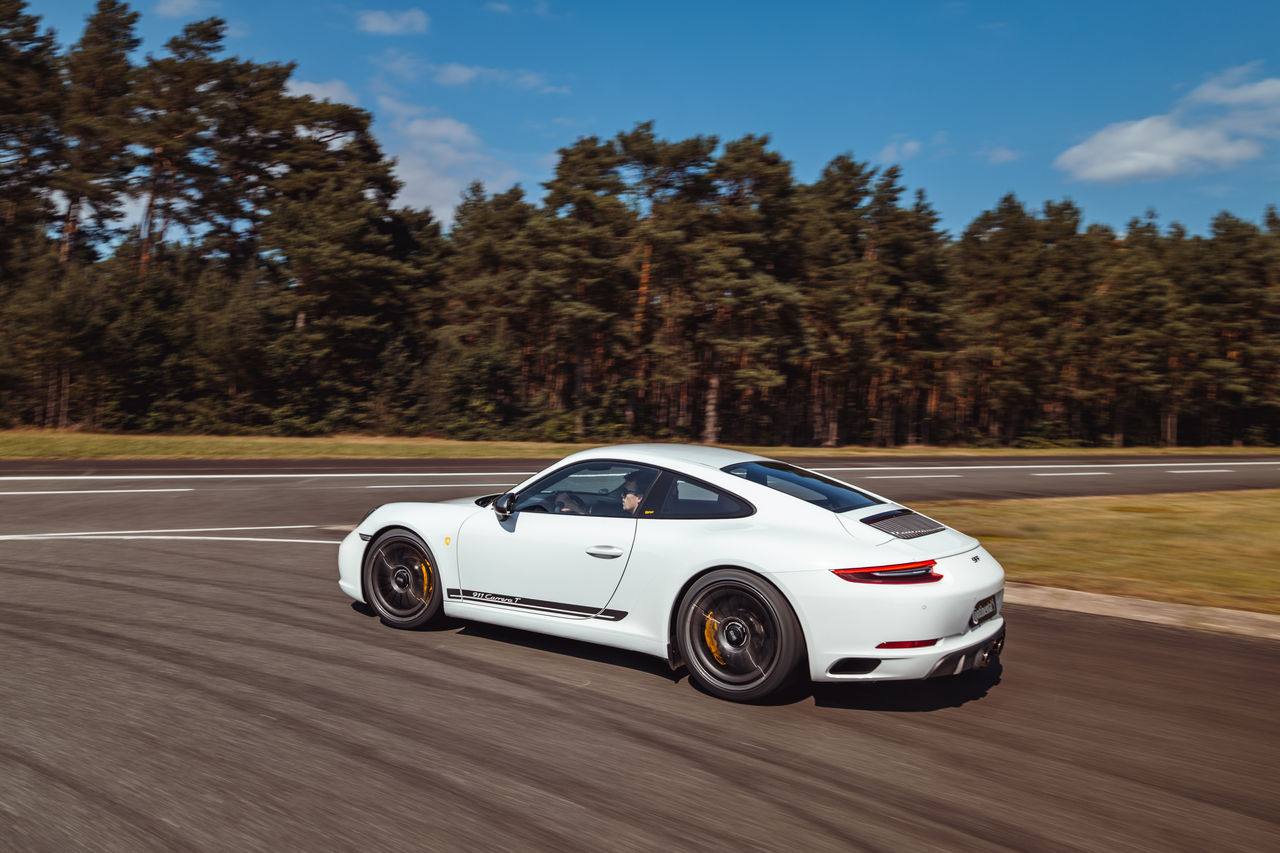 50. ContiTuningTag | Porsche 911 Carrera T weiß