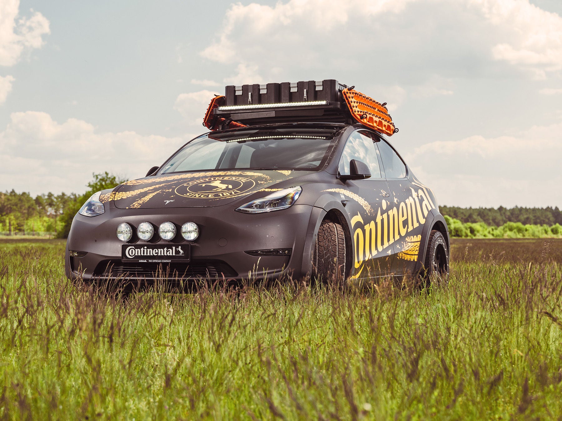 45. ContiTuningTag | Continental Reifen Tesla Model Y Offroad
