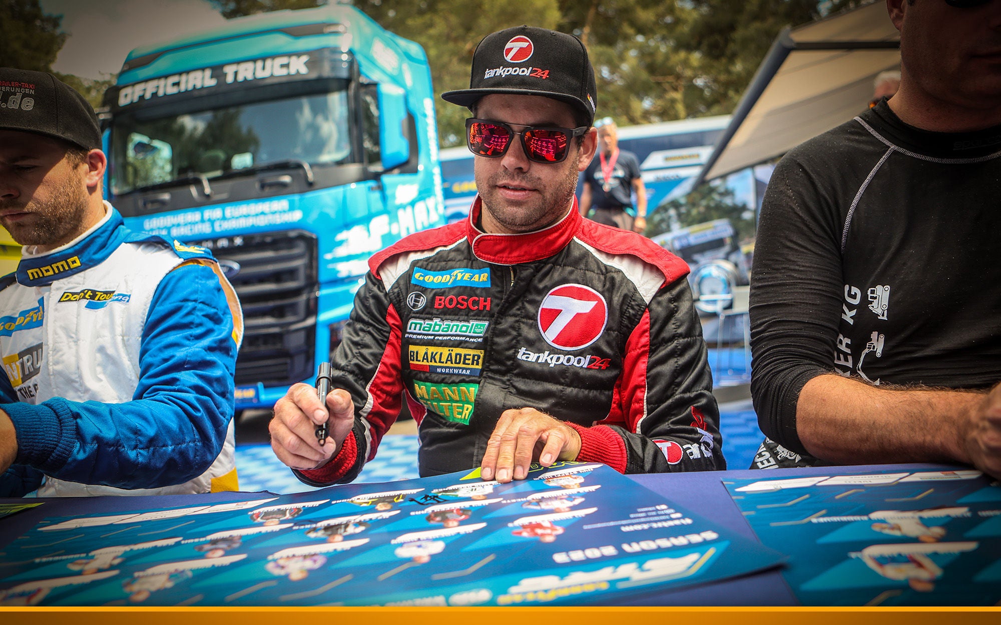 Truck racing