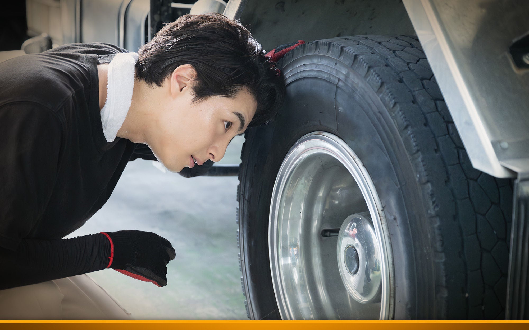 Truck tires check