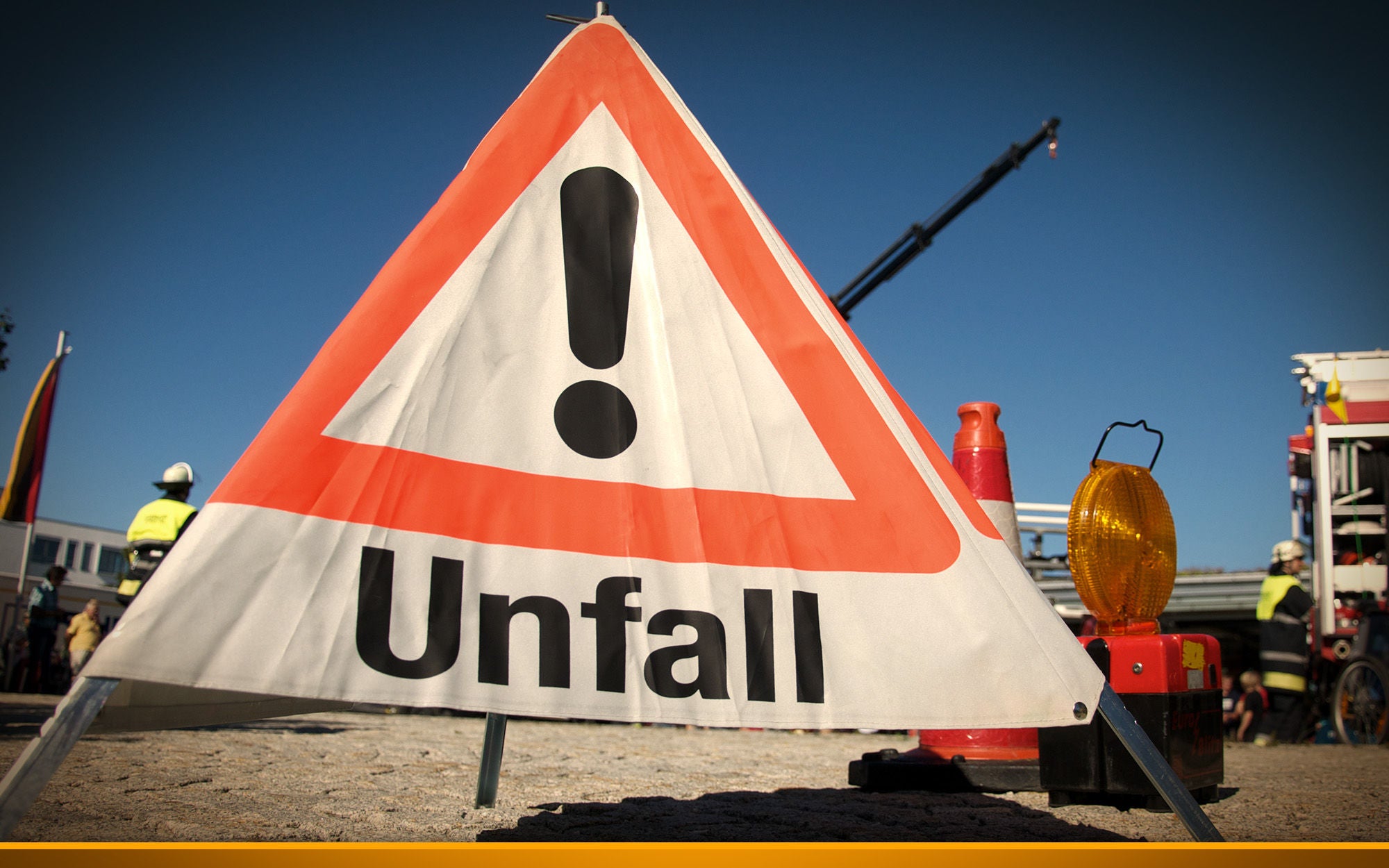 accident sign on the highway