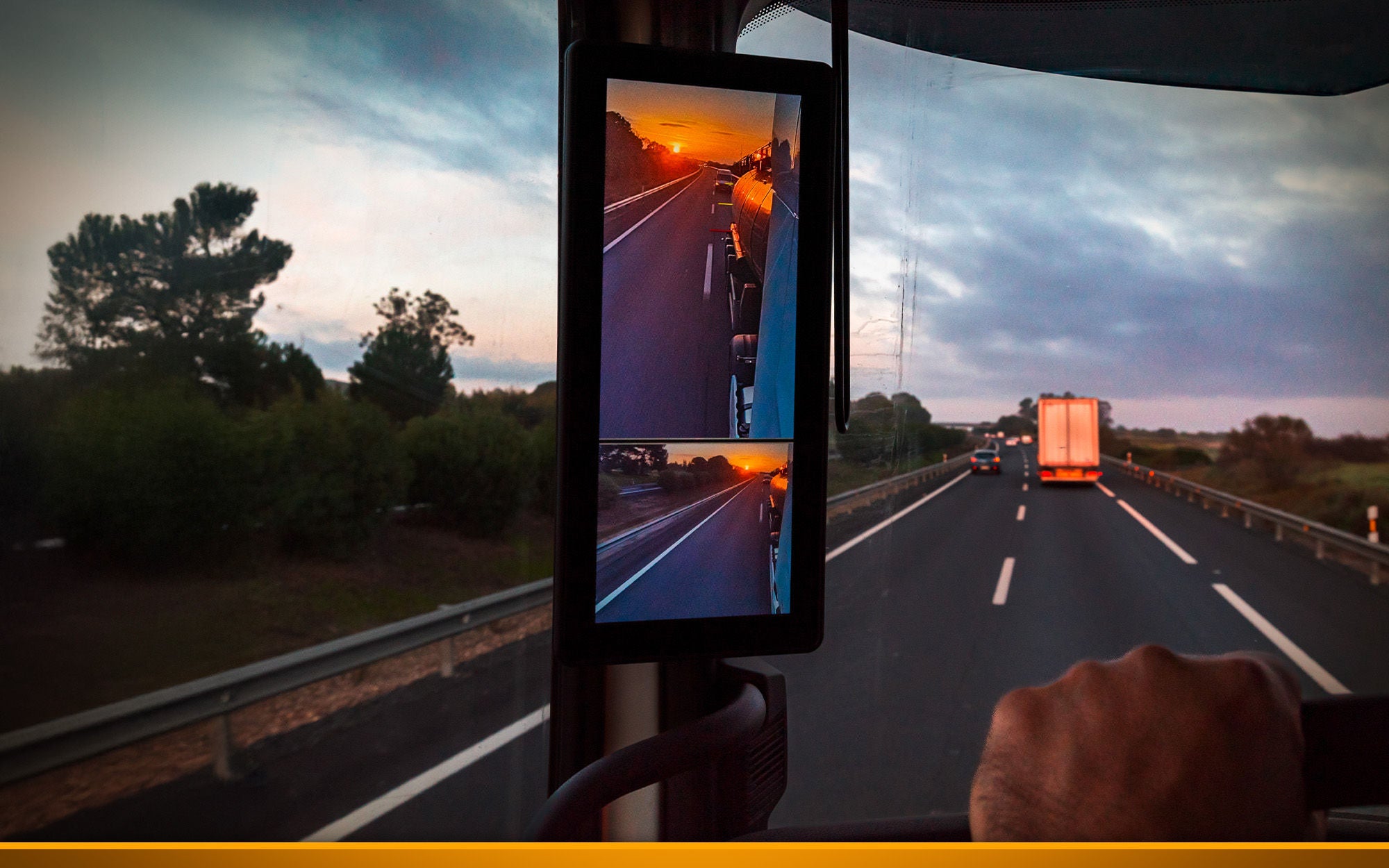 Truck reversing camera