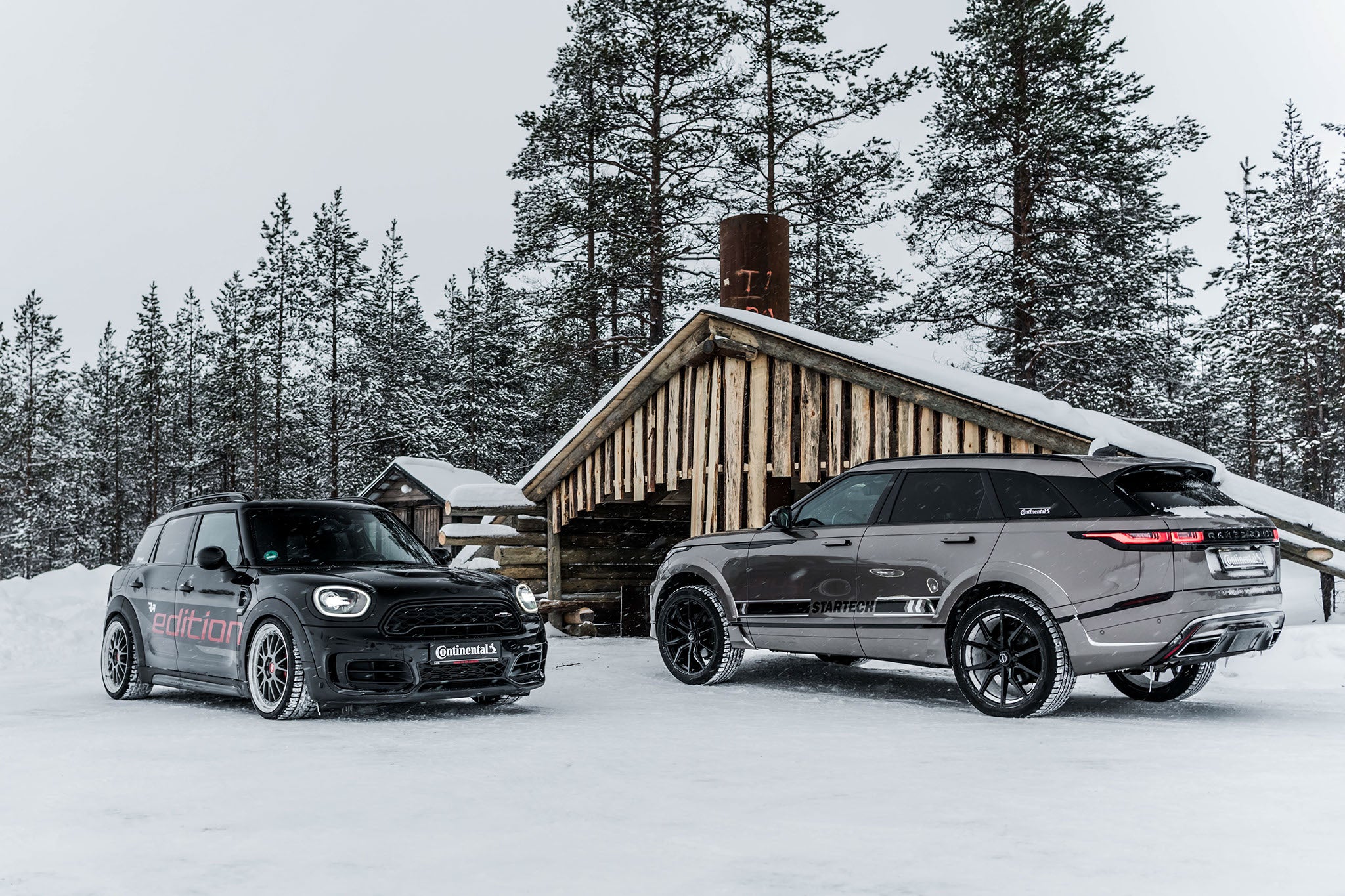 Face to Face: der RW Mini Countryman JCW ALL4 und der Startech Range Rover Velar.