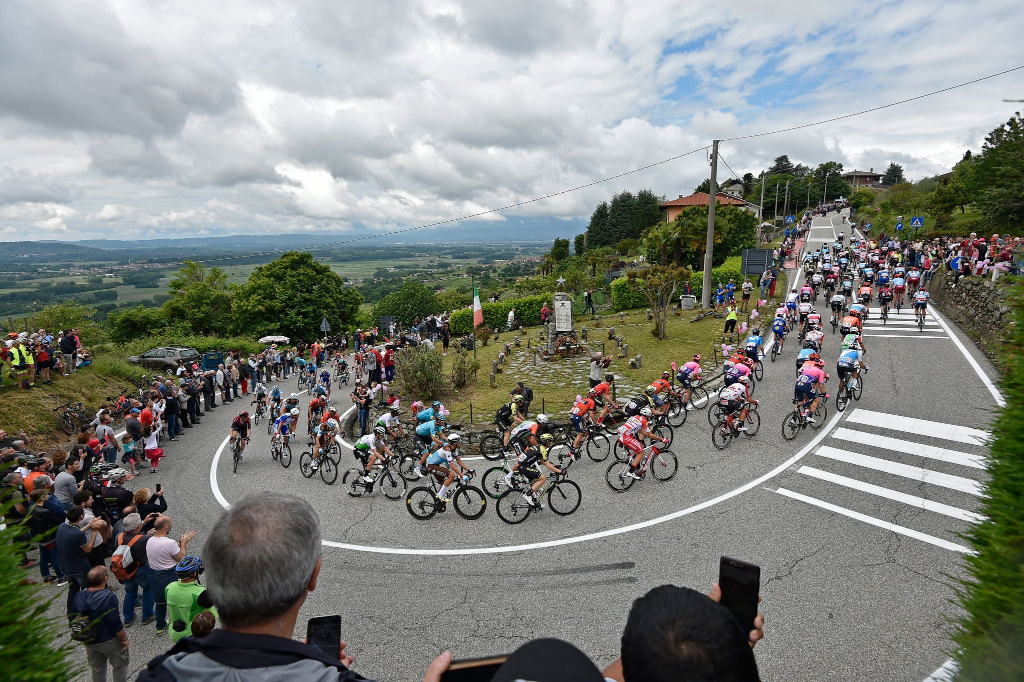 Giro2 Von Ivrea nach Como; Im Bild: während des Rennens.