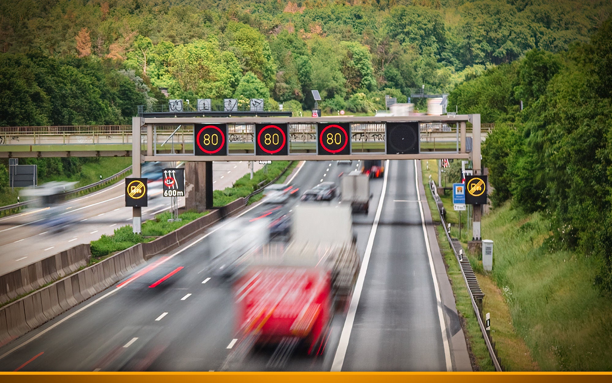 traffic speed limit of 80 kmh 