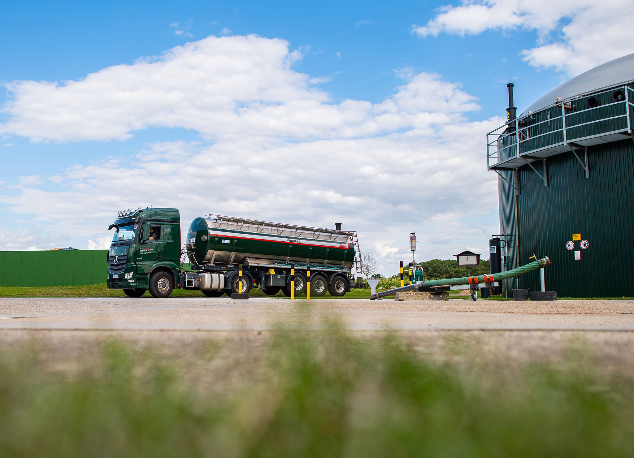 Venneker Viehhandel - Venneker Natur mit Schüttguttransport und Gülle Transport am 19.08.2019 in Oberhausen und Ascheberg.