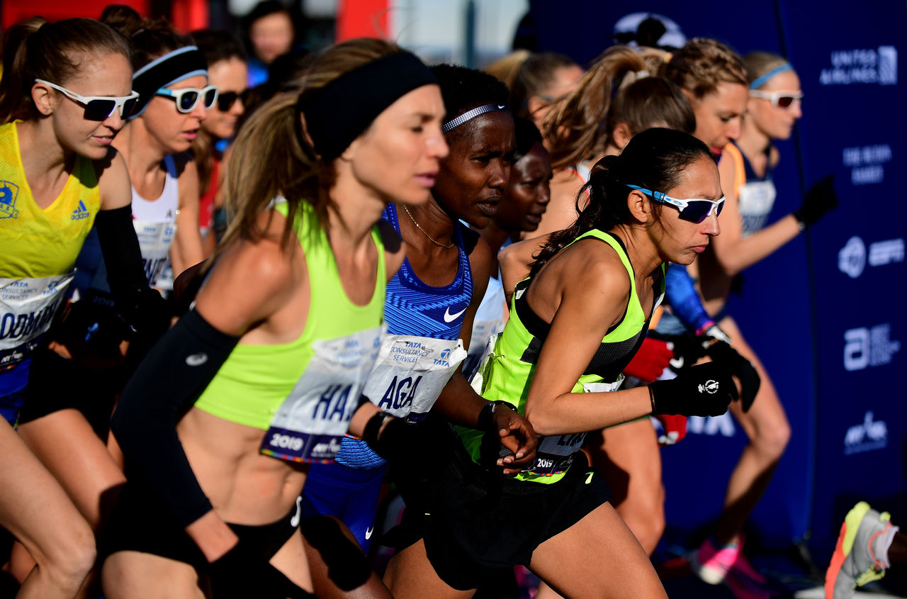 Läuferinnen, die am NYC-Marathon 2019 teilnehmen