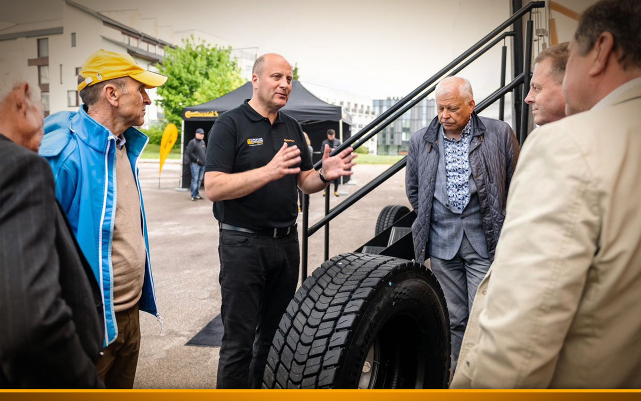 Farbenfrohe Bilder - Unsere Roadshow im Baltikum