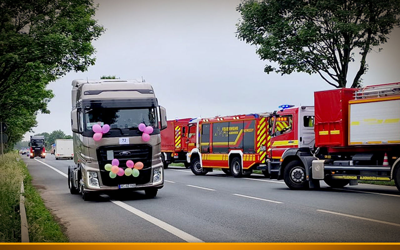 100 Kinder beim LKW-Benefizkonvoi: So machen Wolfgang Schiffers und sein Team Kindern aus der Region eine Freude