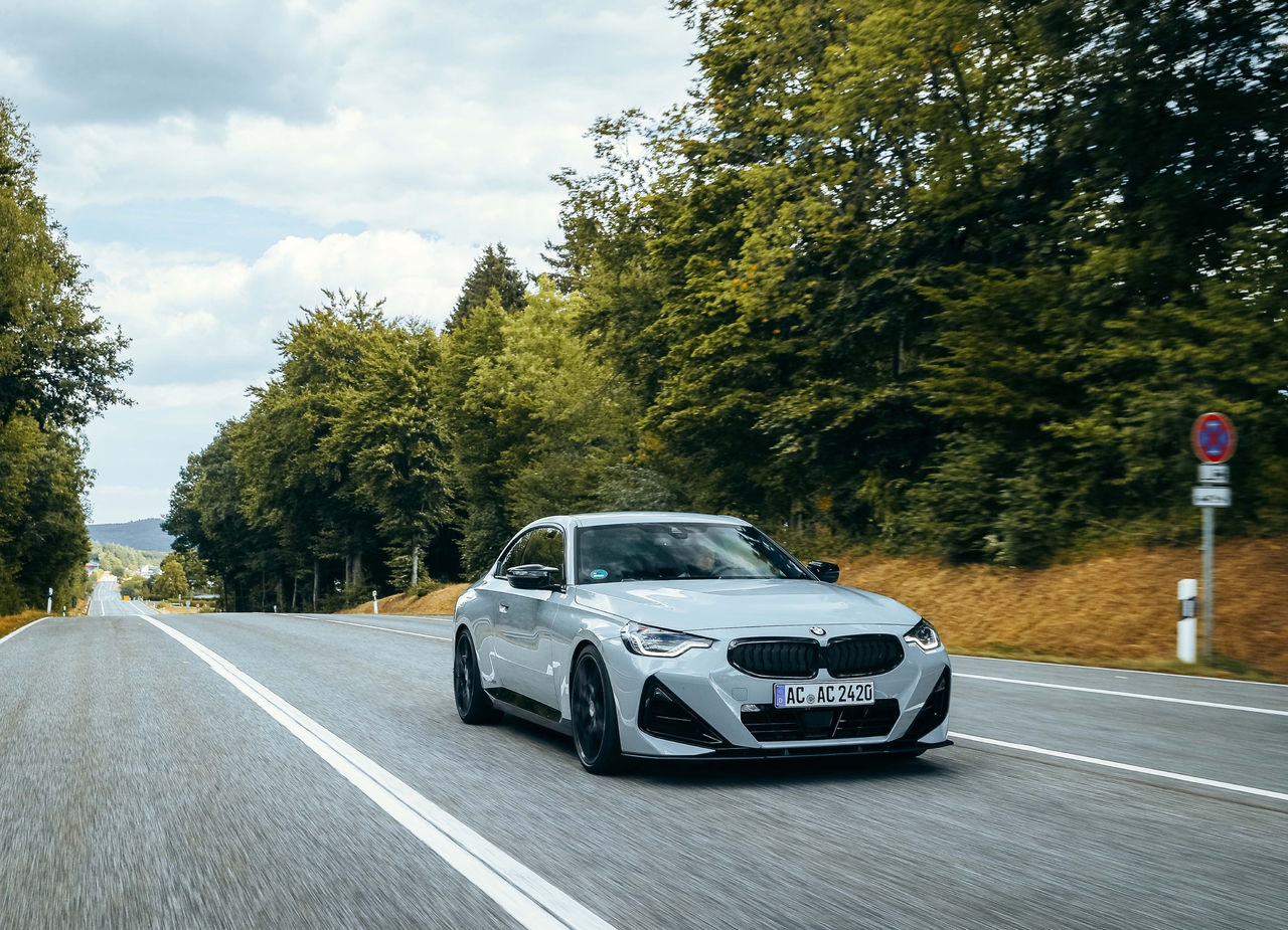 Von AC Schnitzer veredelter BMW M240i