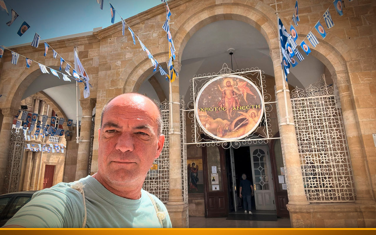 Mirko is sightseeing in Cyprus
