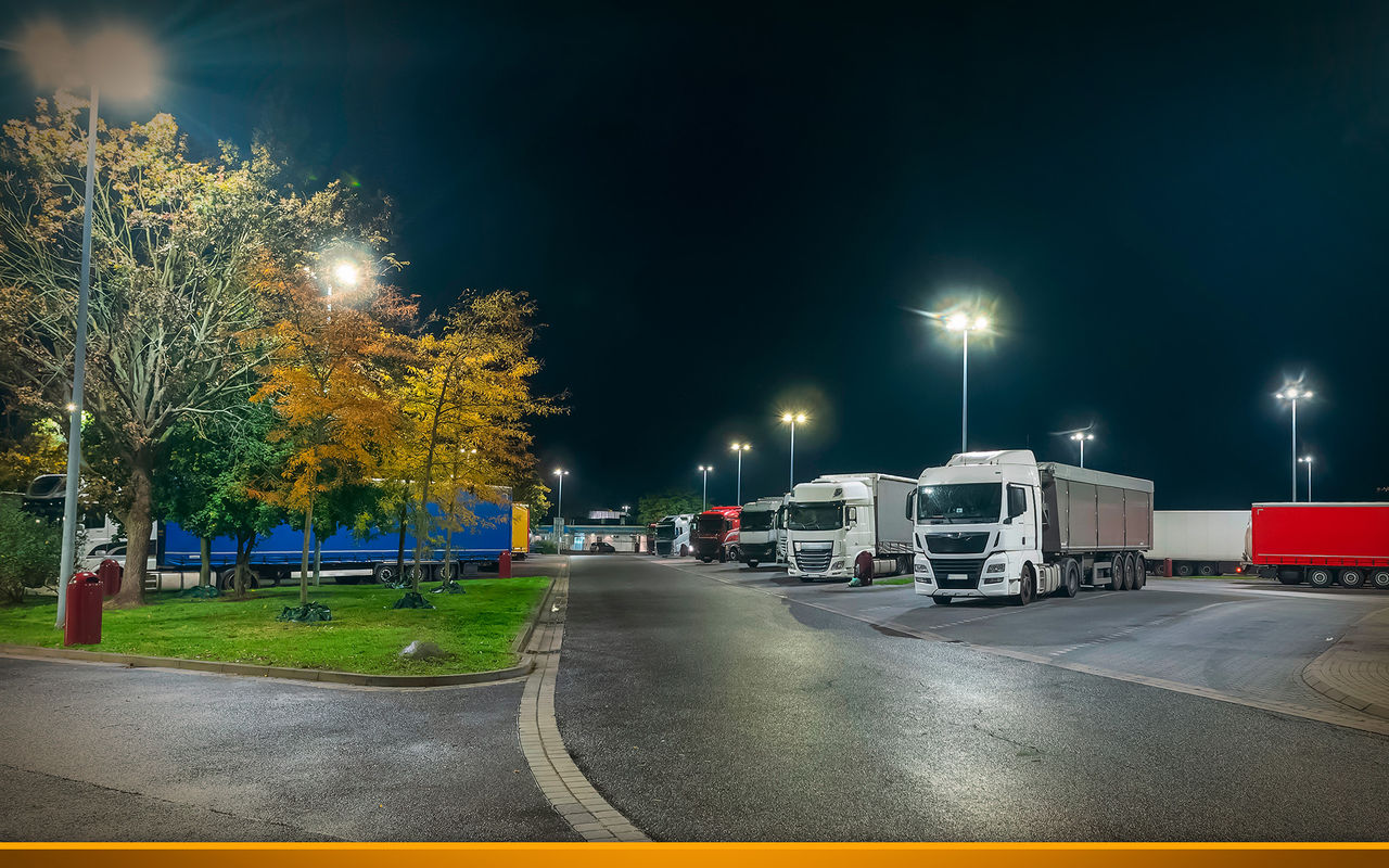 truck on restless in the night