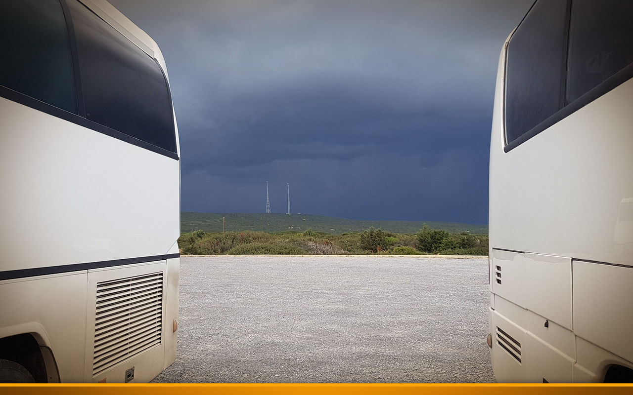 storm tour bus